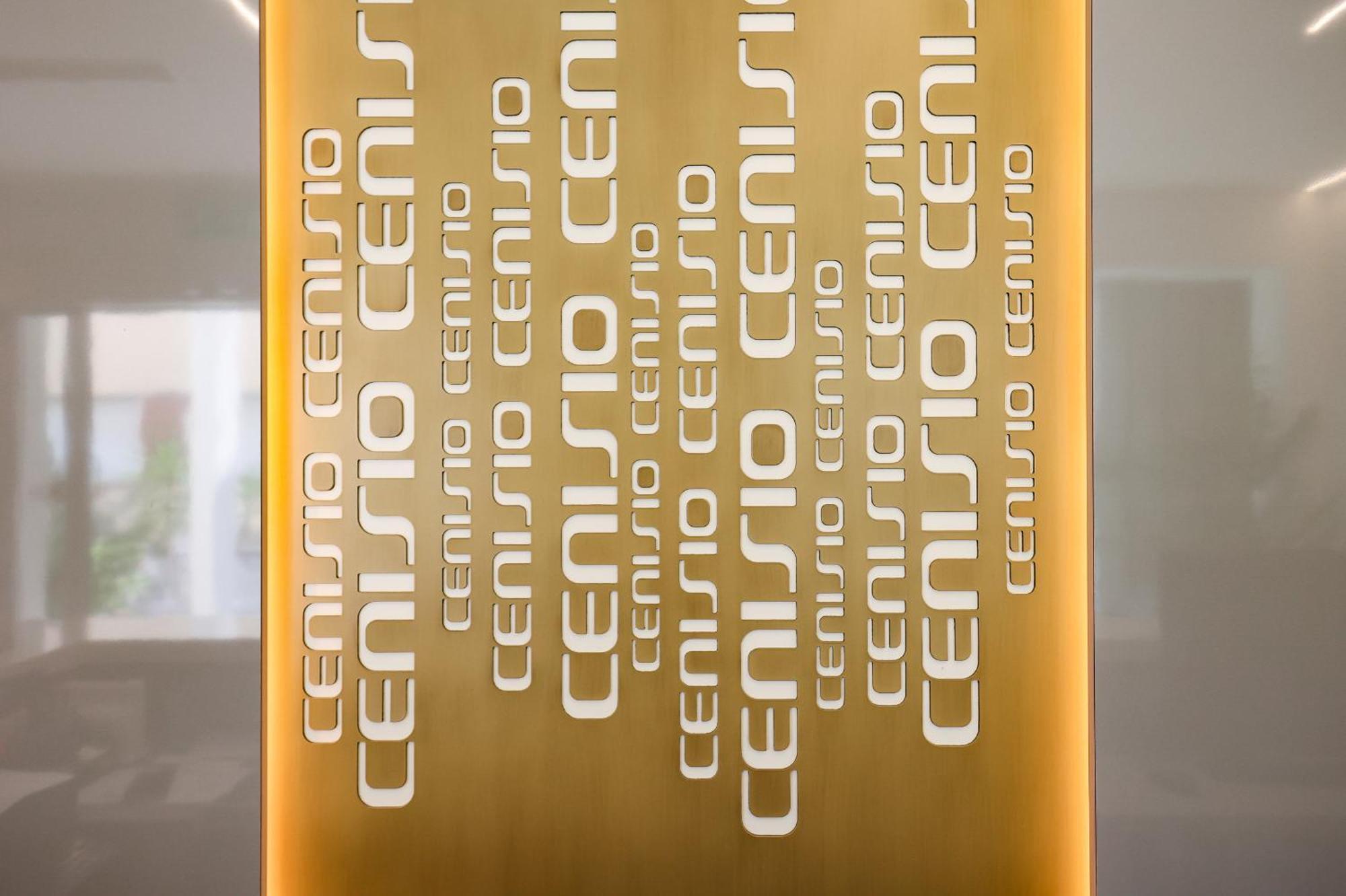 Hotel Cenisio Римини Экстерьер фото